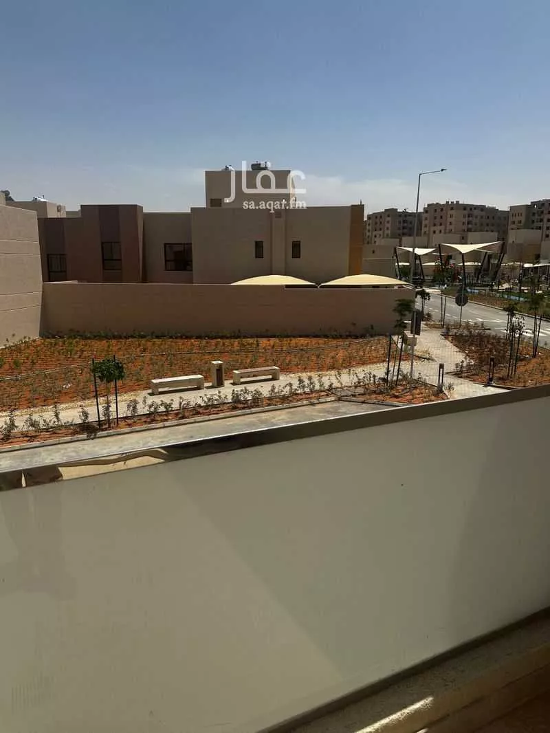 فيلا 5 غرف في العارض 16