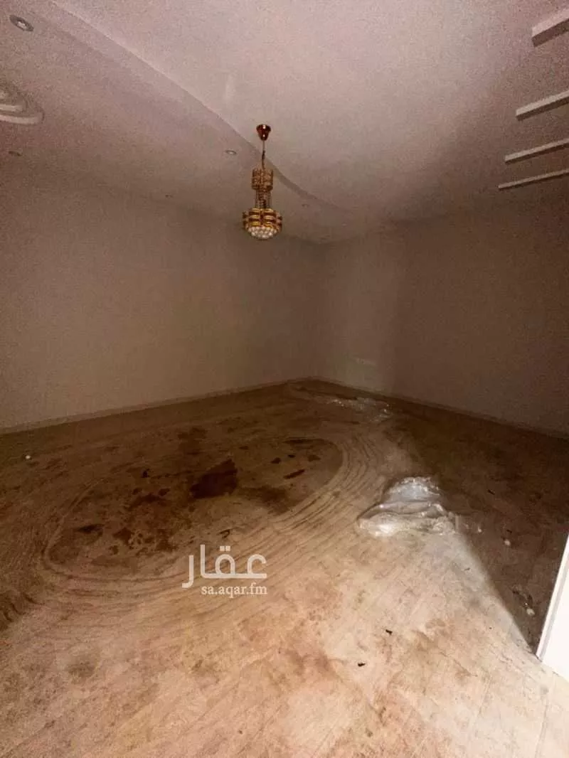 6 bedroom villa in Al Hamdaniyah 7