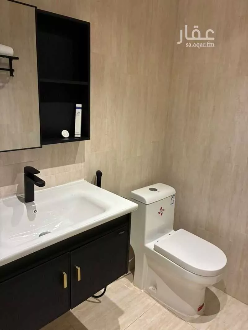 1 bedroom apartment in Ad Dhubbat 4