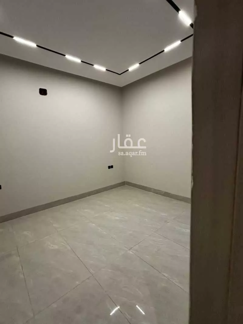 7 bedroom villa in Al Maizilah 4
