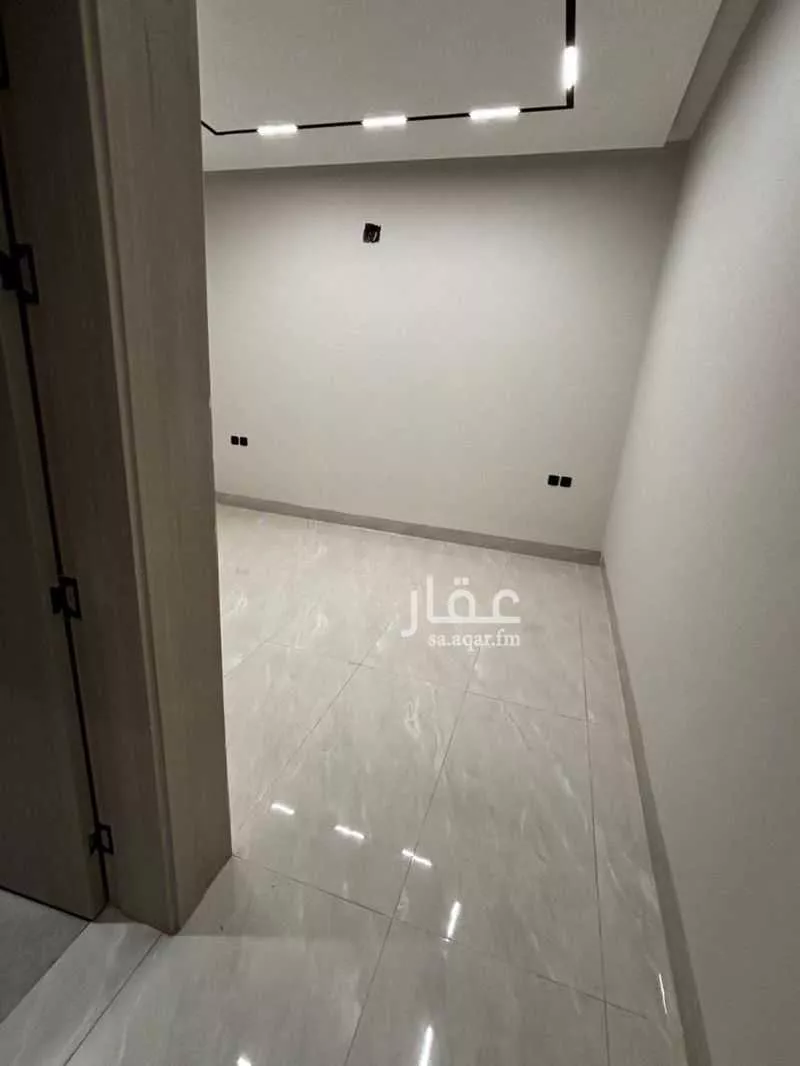 7 bedroom villa in Al Maizilah 8