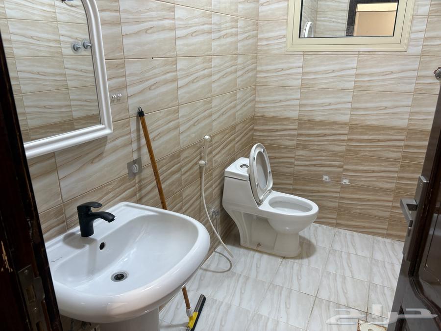 شقة 2 غرف في السلام 11