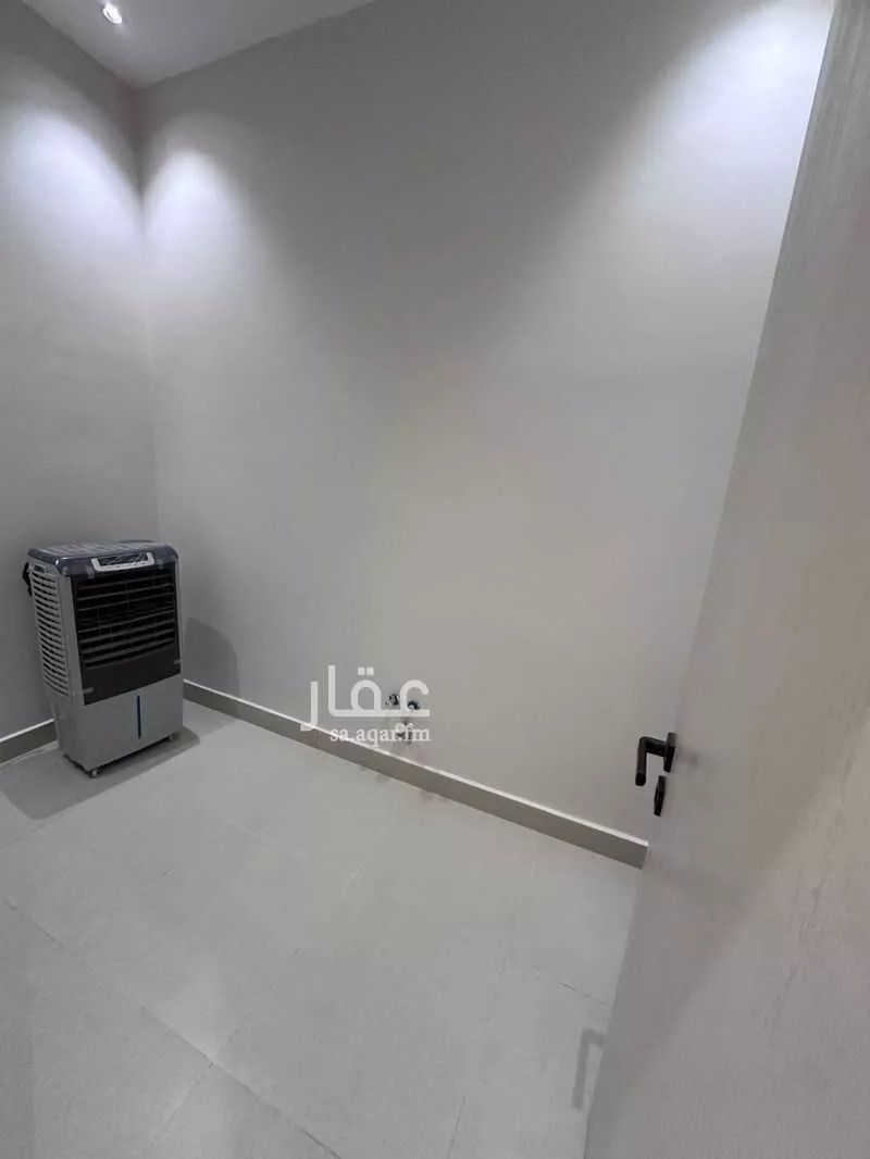 2 bedroom apartment in Al Rimal 6