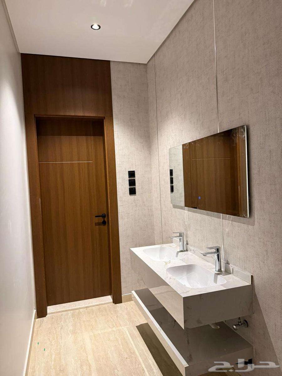 شقة 5 غرف في السكب 5