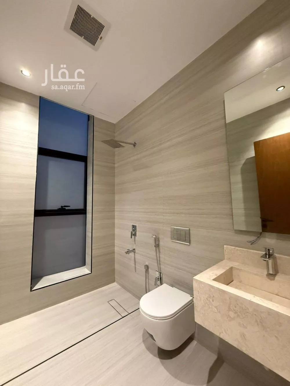 6 bedroom villa in Al Mahdiyyah 24