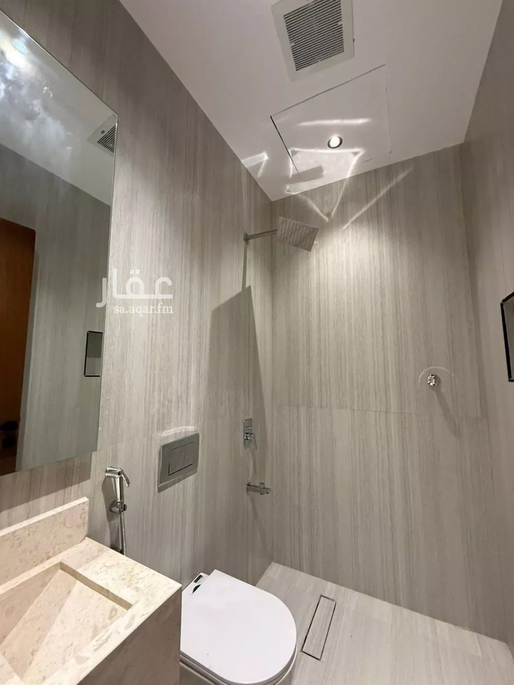 6 bedroom villa in Al Mahdiyyah 5