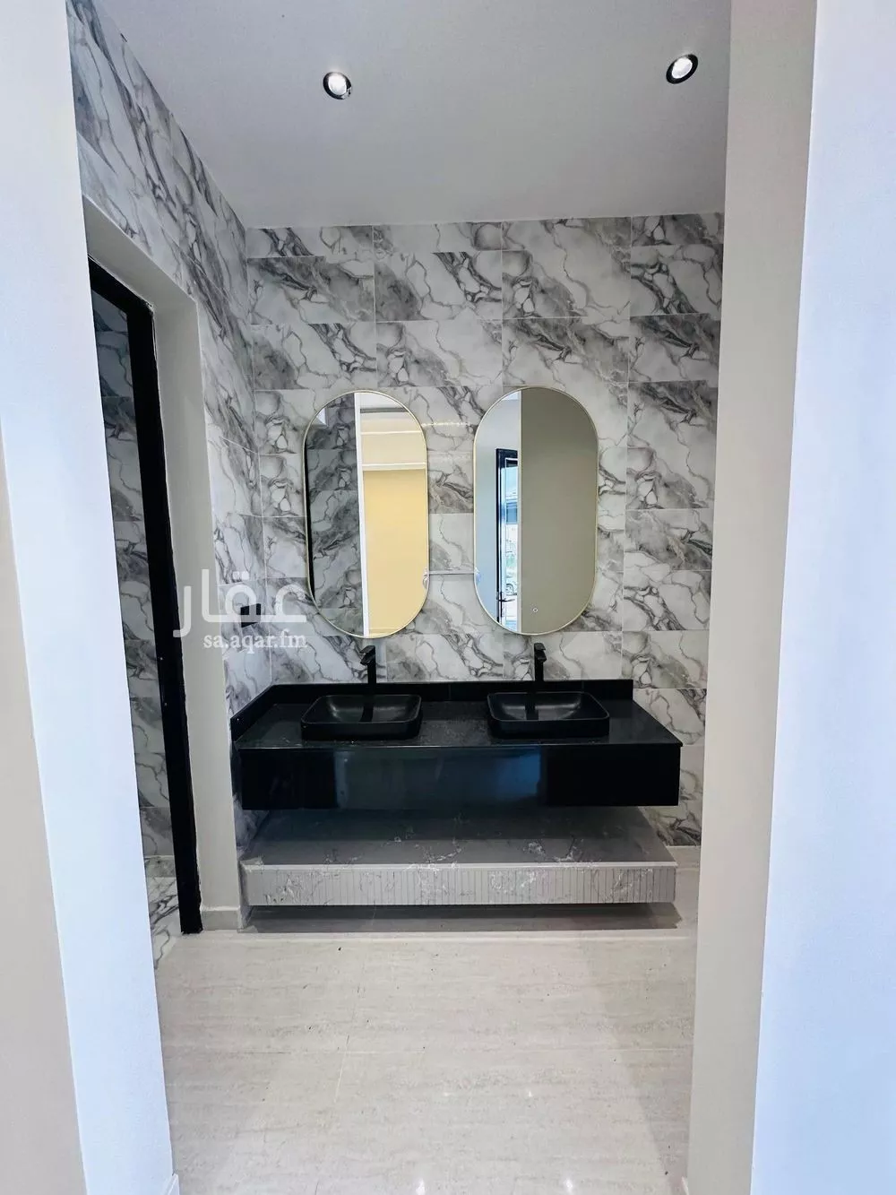 فيلا 6 غرف في اللؤلؤ 7