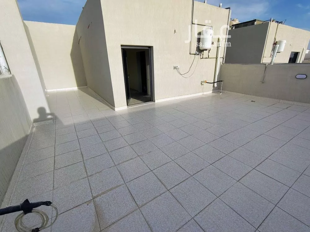 فيلا 6 غرف في الصواري 5