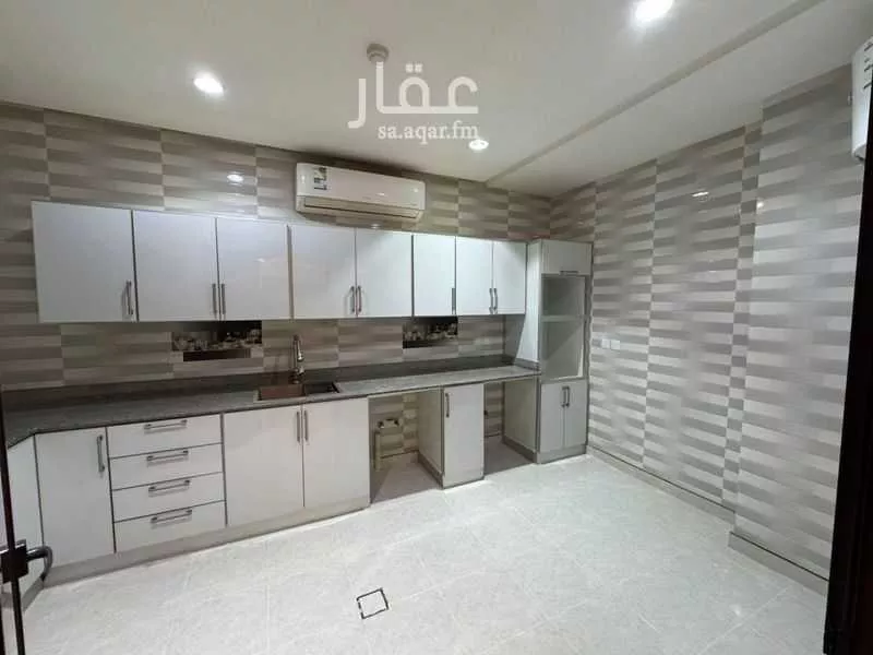2 bedroom apartment in Hittin 11