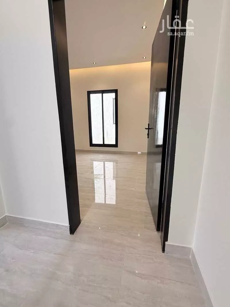 4 bedroom floor in Al Rimal 2