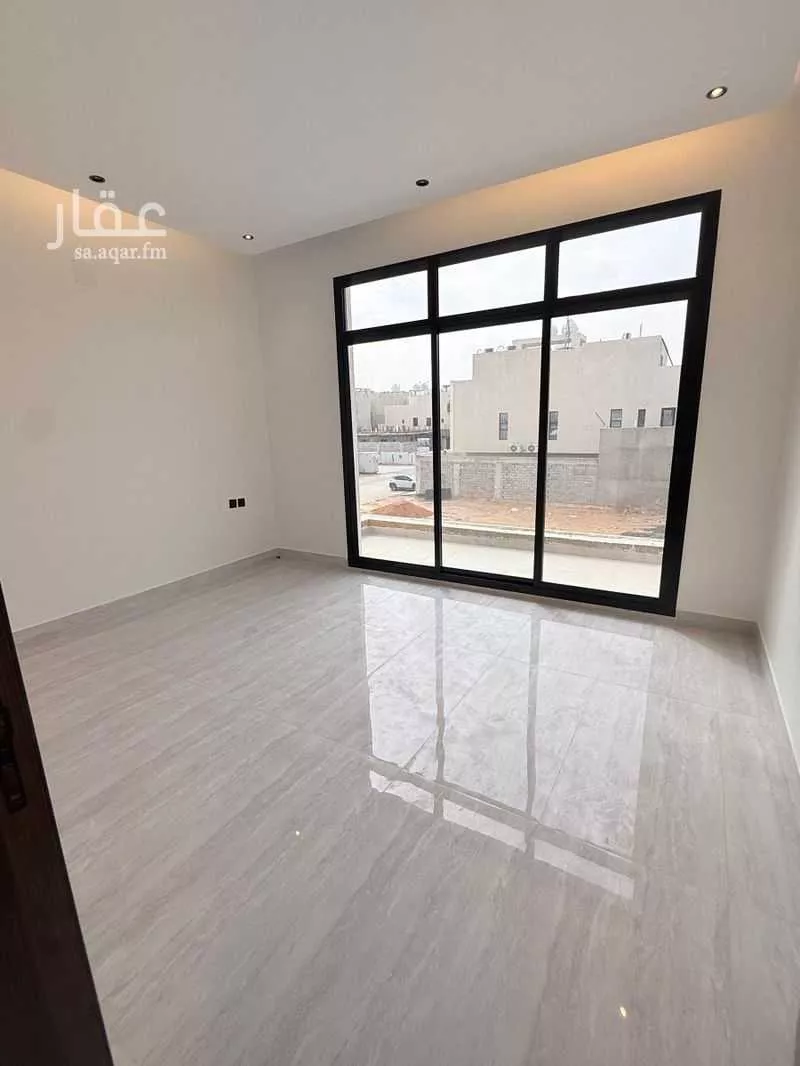 4 bedroom floor in Al Rimal 3
