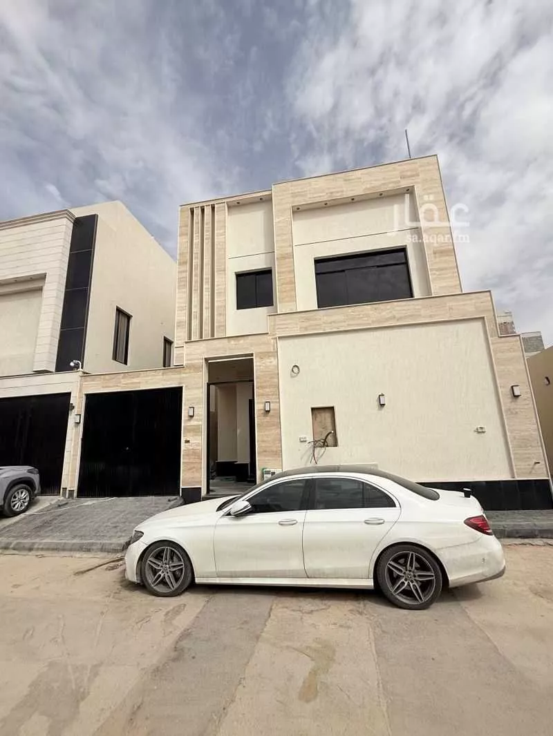 4 bedroom floor in Al Rimal 4