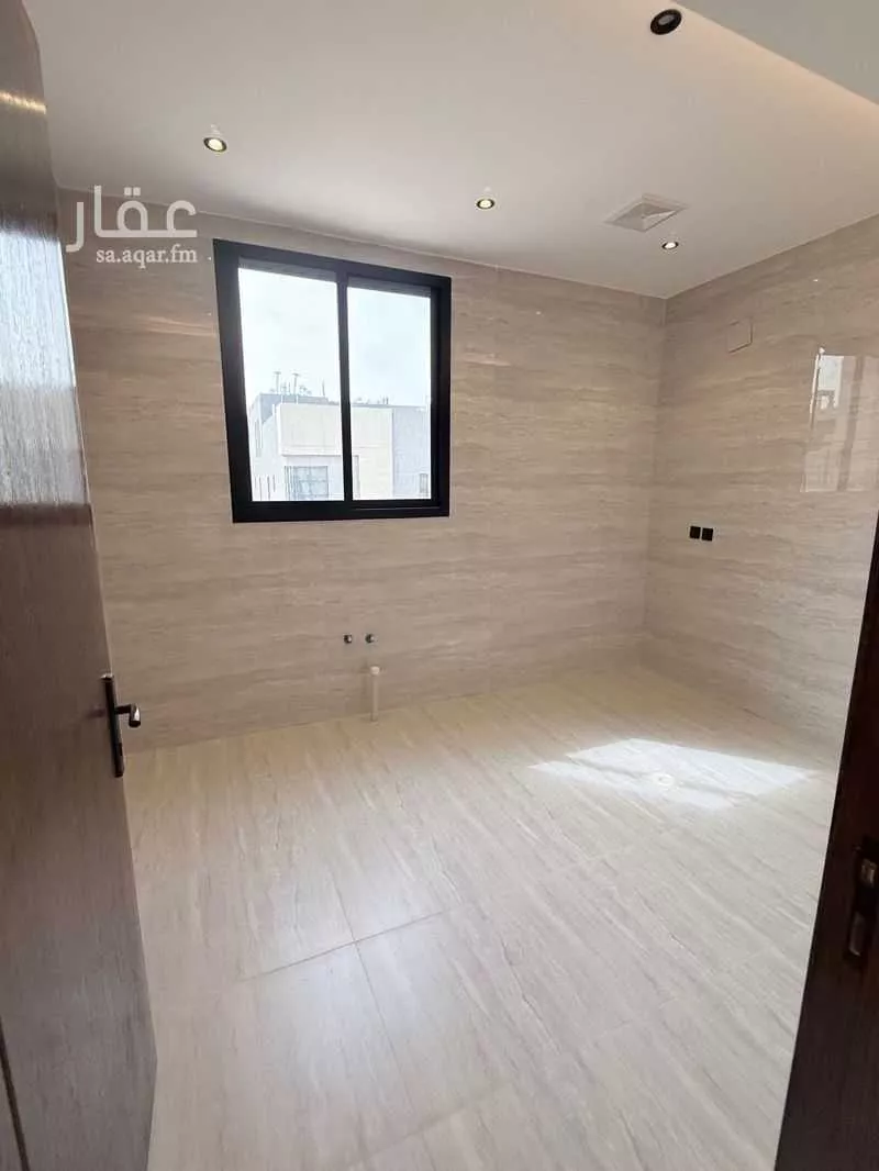 4 bedroom floor in Al Rimal 5