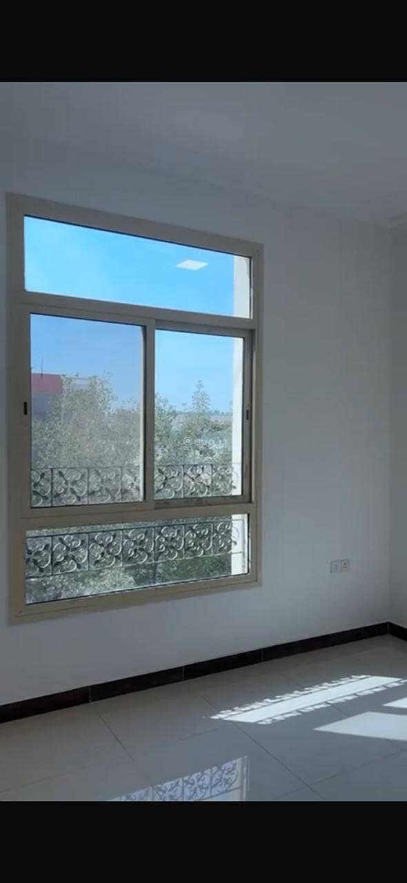 3 bedroom apartment in Dana Al Shamaliah, Eastern Province 8