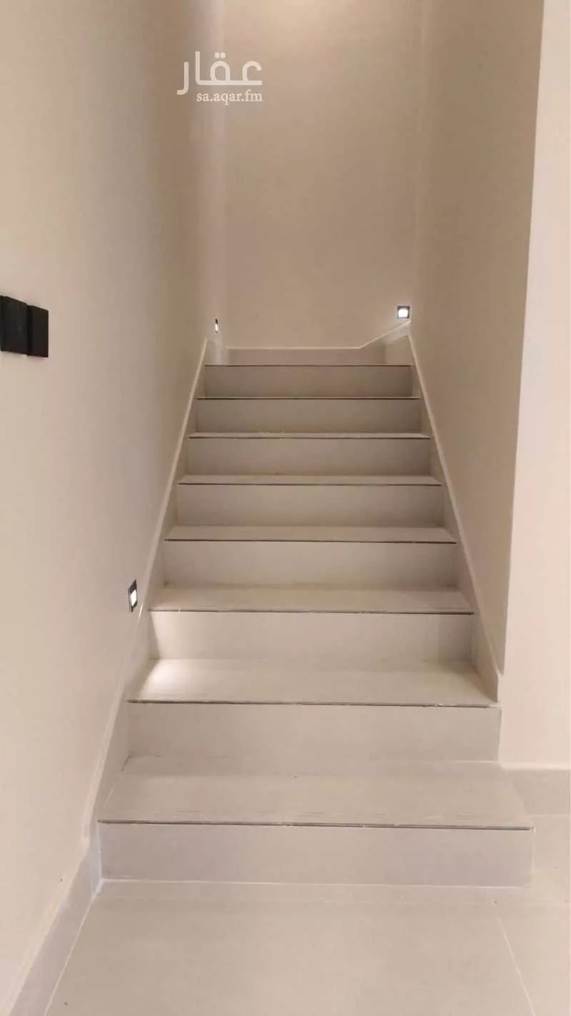 فيلا 8 غرف في الفنار 3