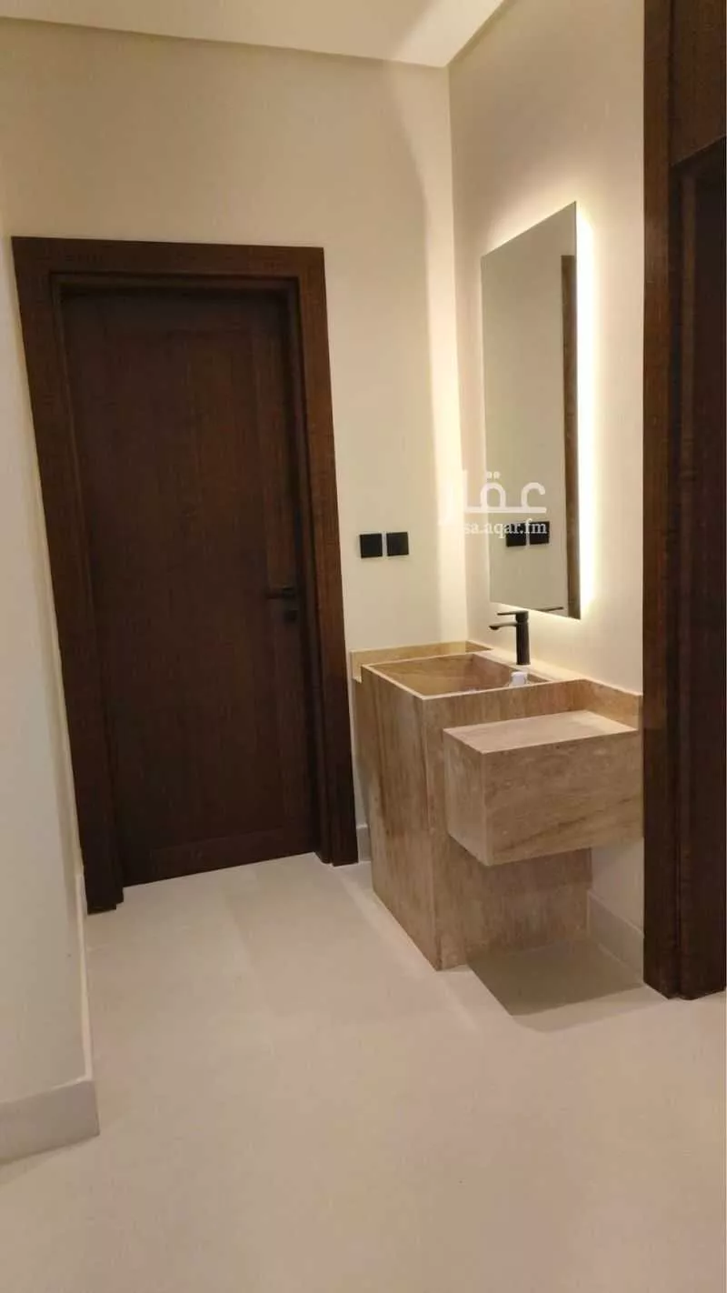 فيلا 8 غرف في الفنار 6