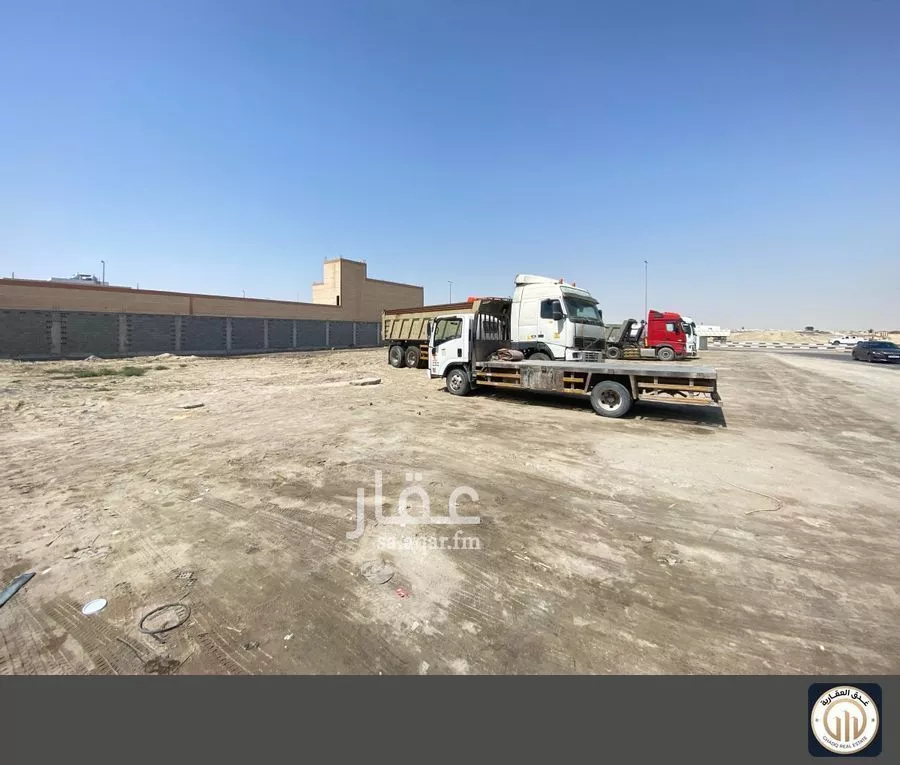 أرض 875 م² في الشراع 5