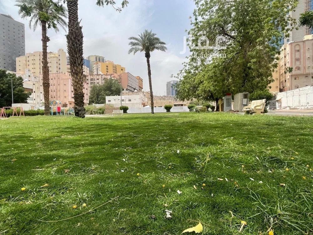 2 bedroom apartment in Al Aziziyah 3