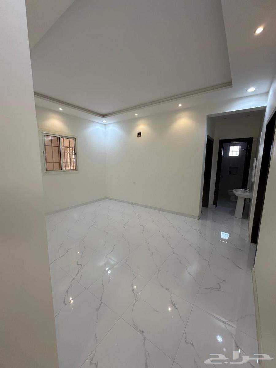 فيلا 3 غرف في الجنادرية 4