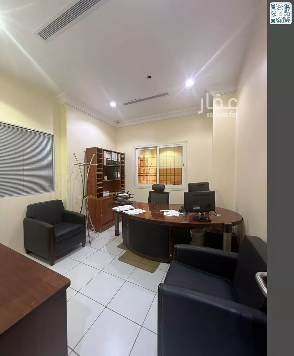 مكتب 690 م² في الفيصلية 6