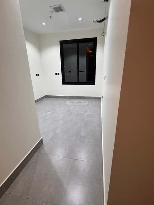 3 bedroom apartment in Al Awali 6