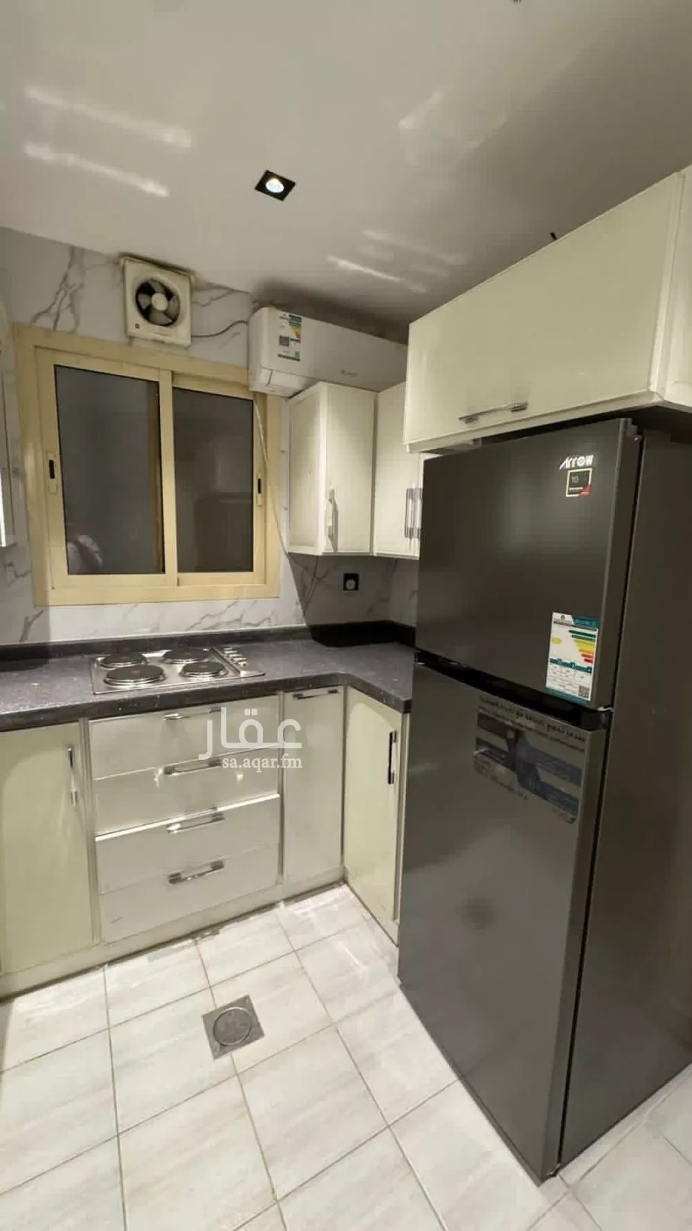 شقة 3 غرف في الملقا 7