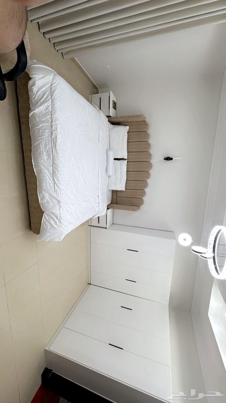 شقة 6 غرف في المروة 4