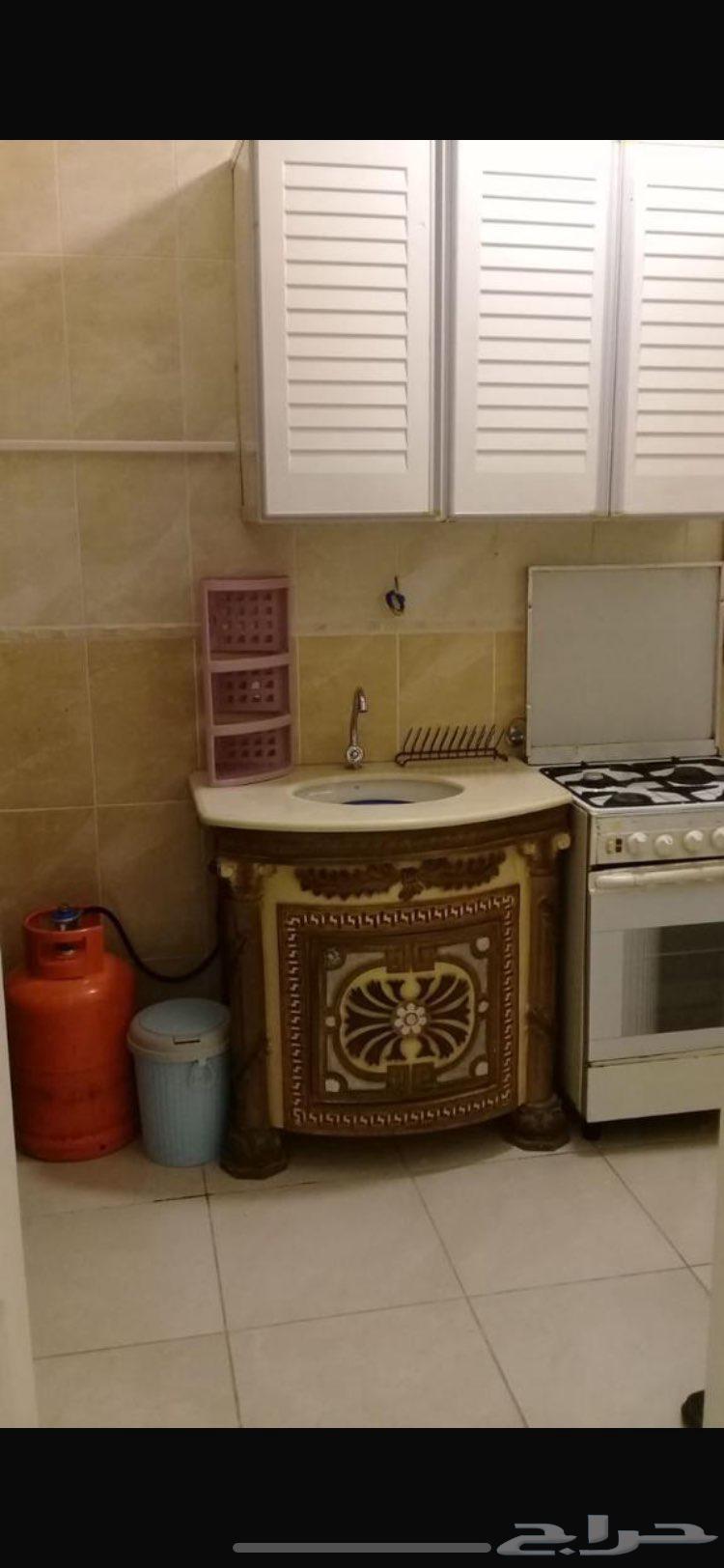 شقة 5 غرف في الواحة 5