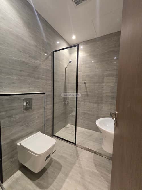 5 bedroom floor in Al Rimal 2