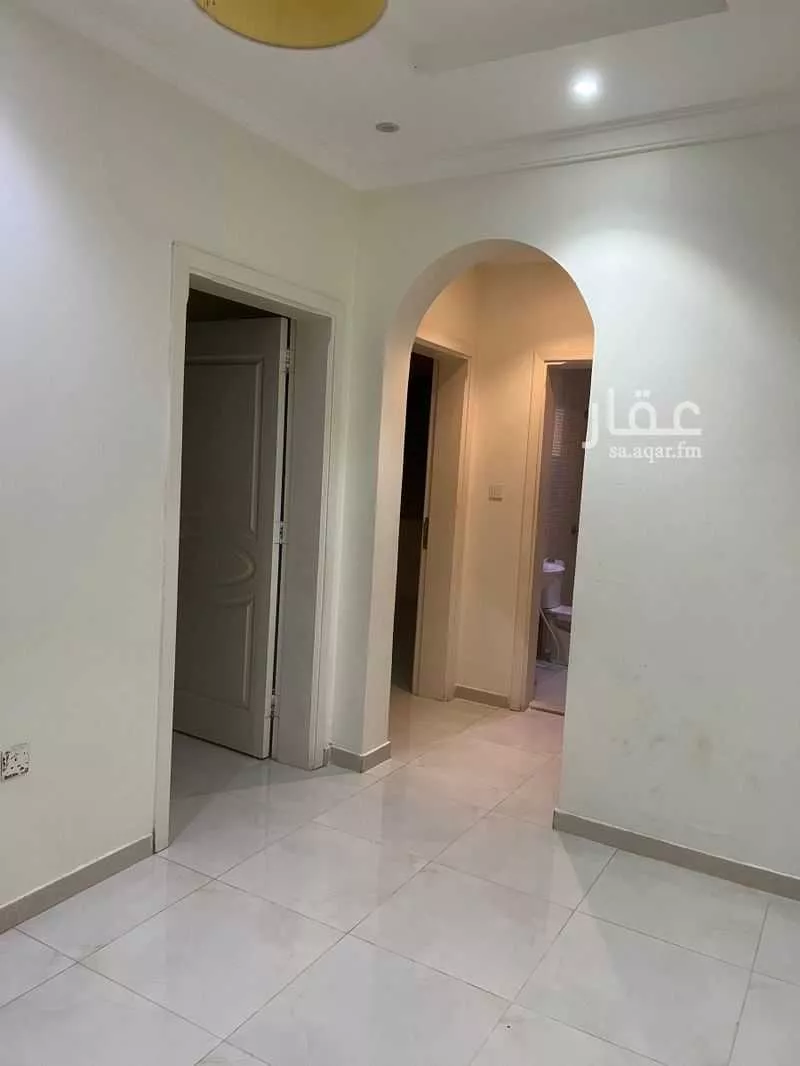 شقة 4 غرف في الواحة 6