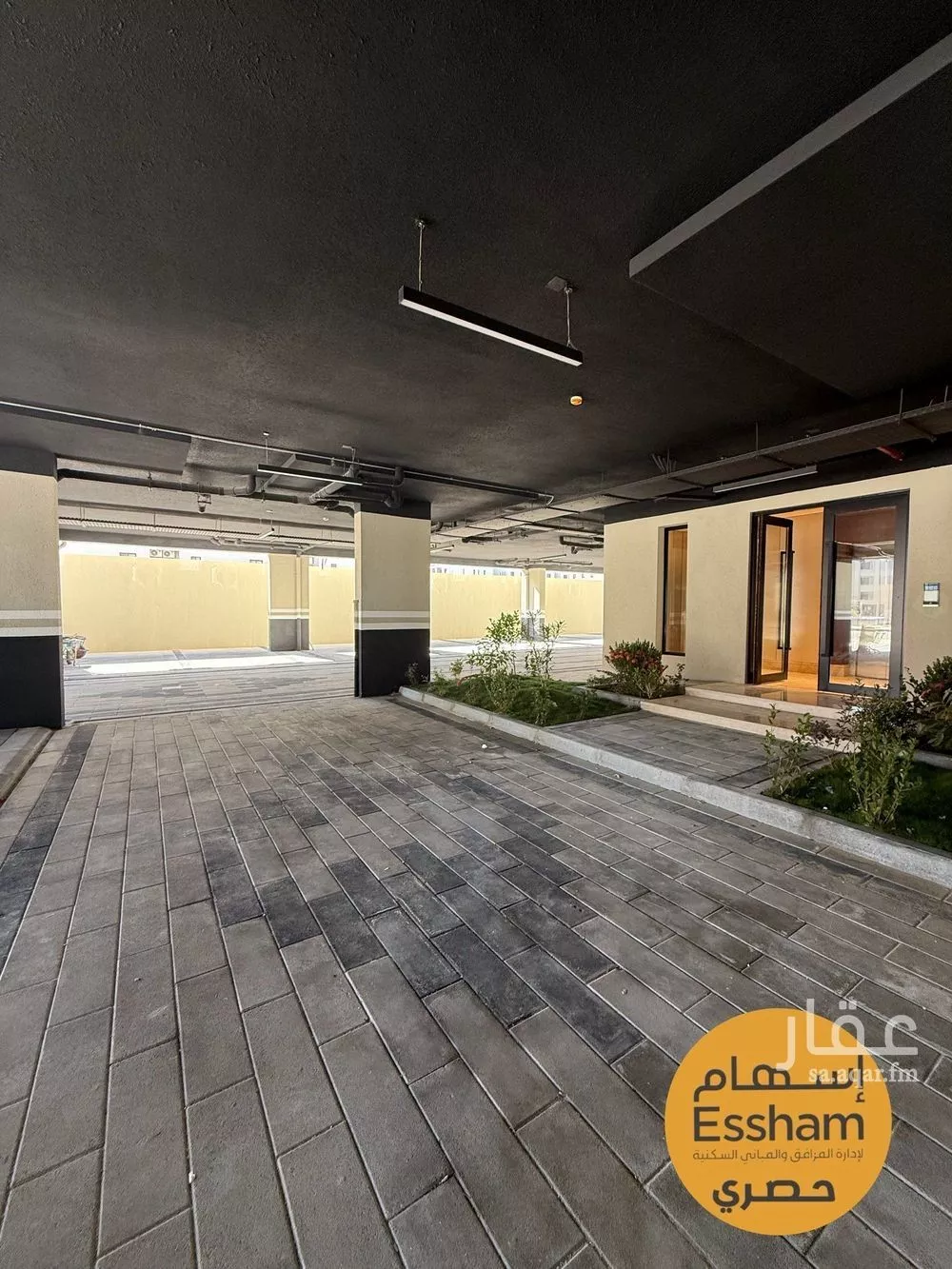 شقة 3 غرف في السيف 10