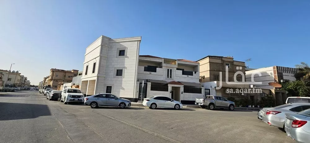 2 bedroom apartment in Madinat Al Umal 2