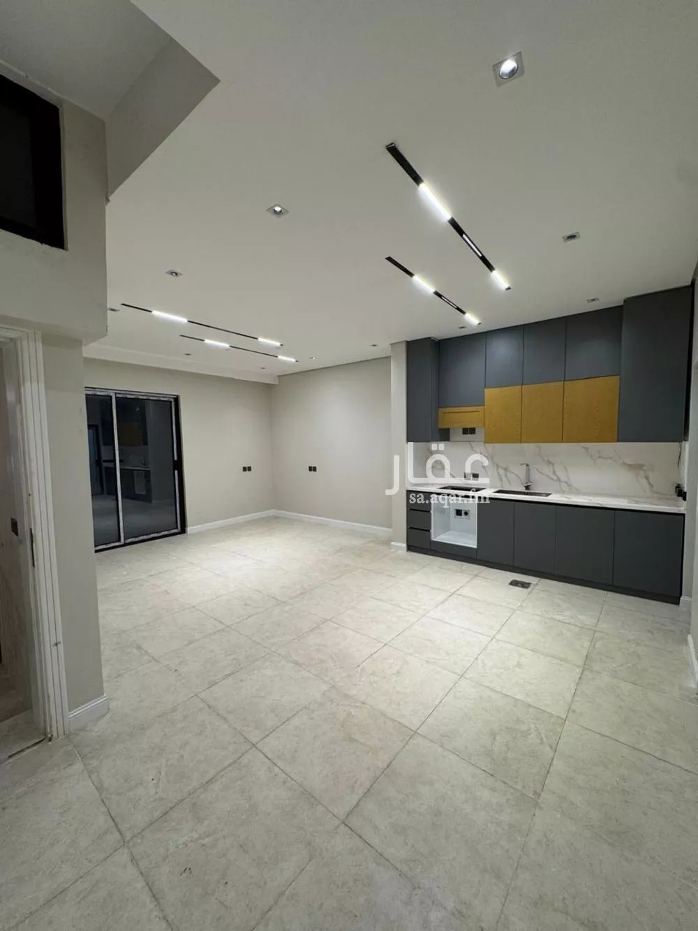 2 bedroom apartment in Madinat Al Umal 6