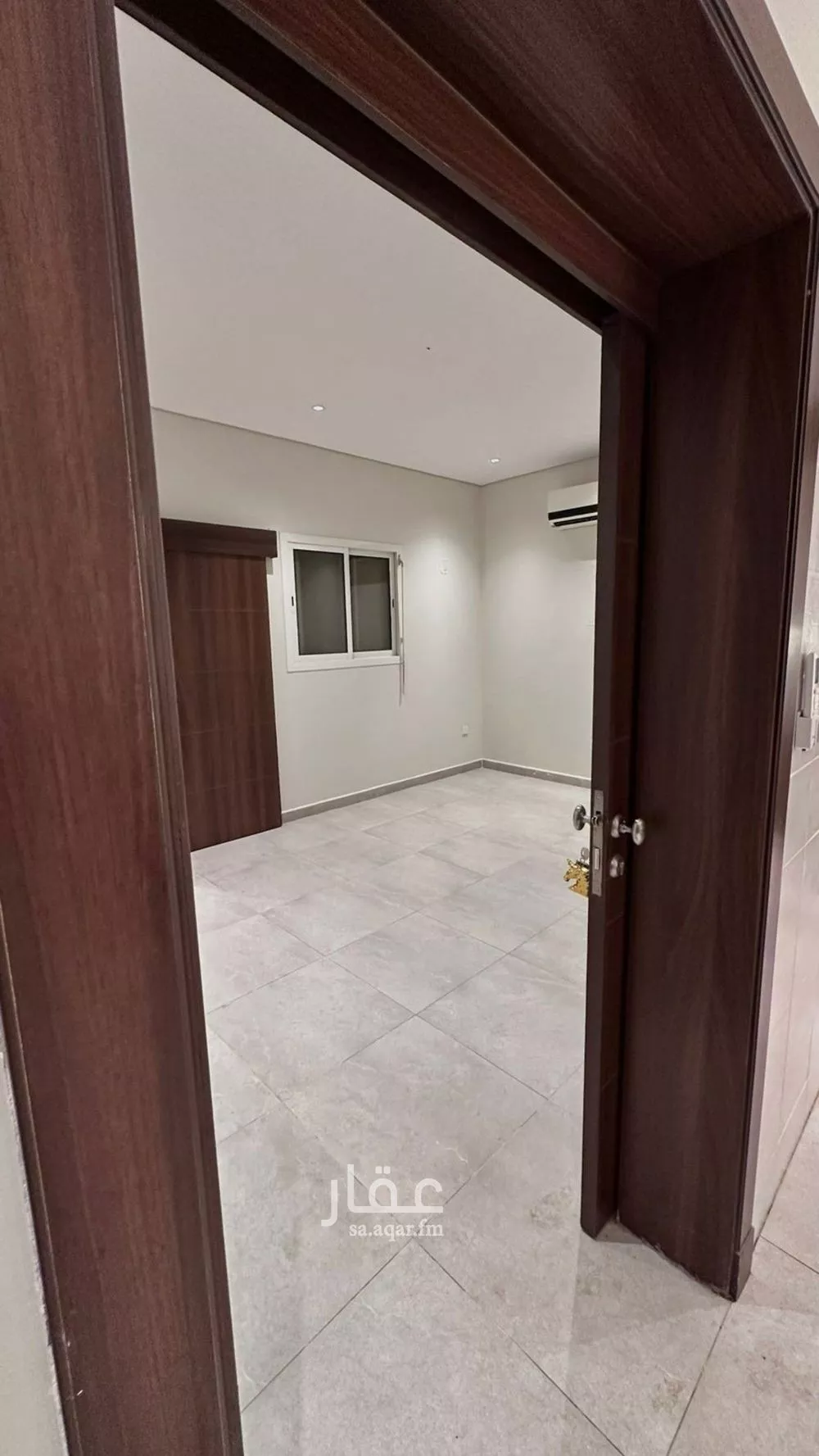 5 bedroom villa in Al Janadriyah 16