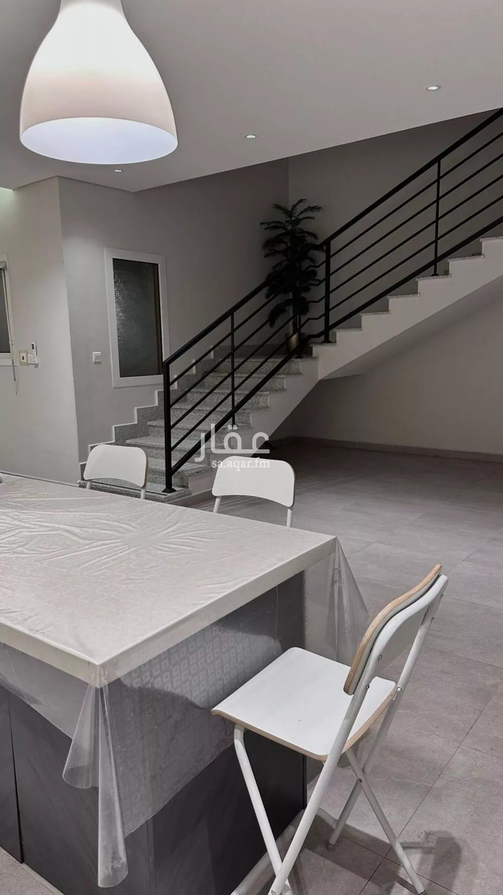 5 bedroom villa in Al Janadriyah 15