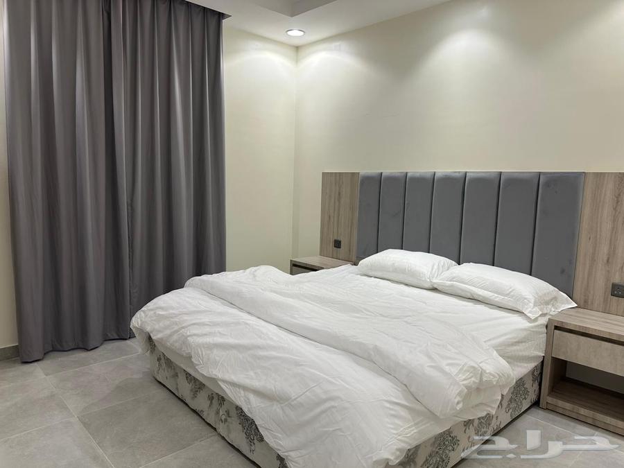 شقة 34 غرف في طيبة 3