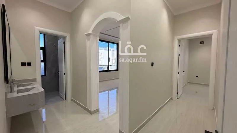 شقة 4 غرف في طيبة 2