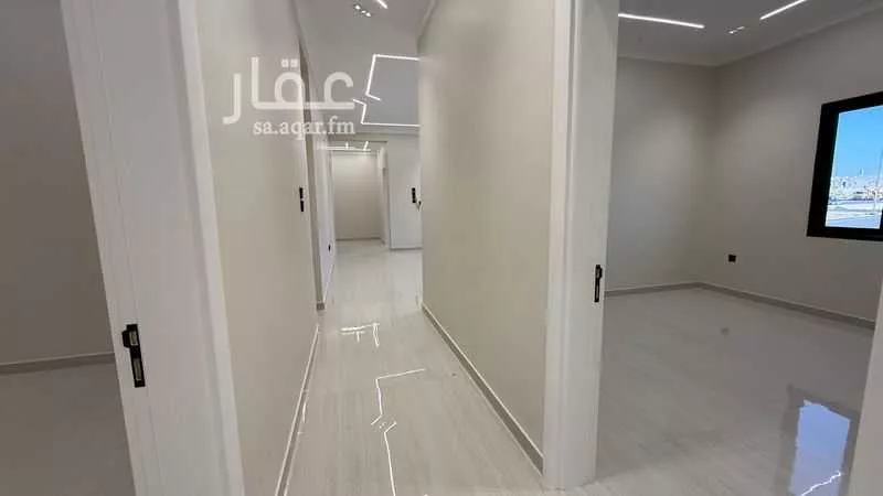 شقة 4 غرف في طيبة 19