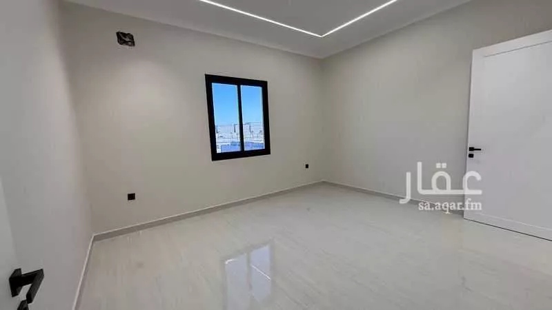 شقة 4 غرف في طيبة 6