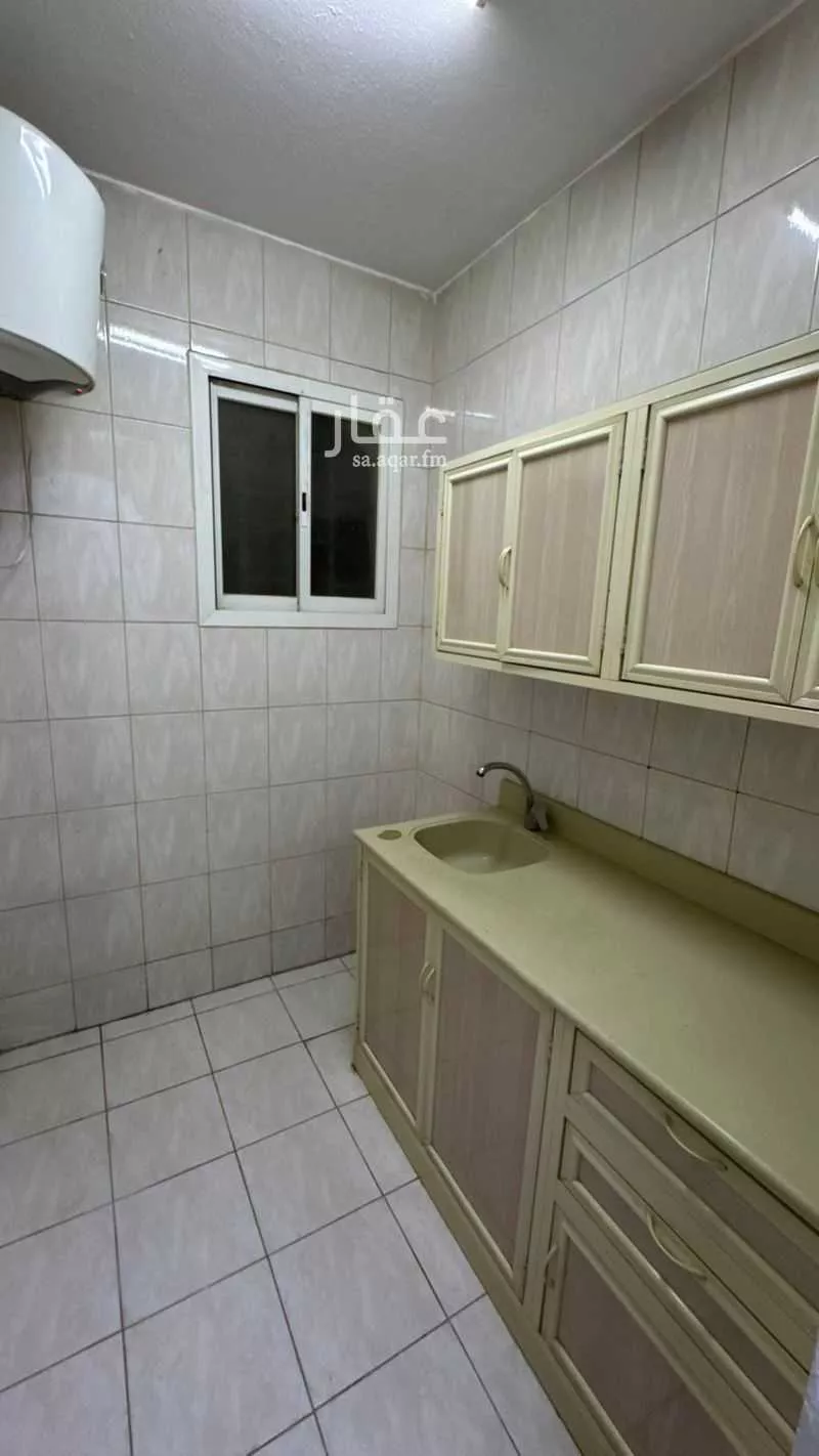 2 bedroom apartment in Al Rawdah 8
