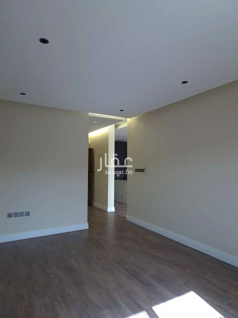 شقة 3 غرف في الملقا 13