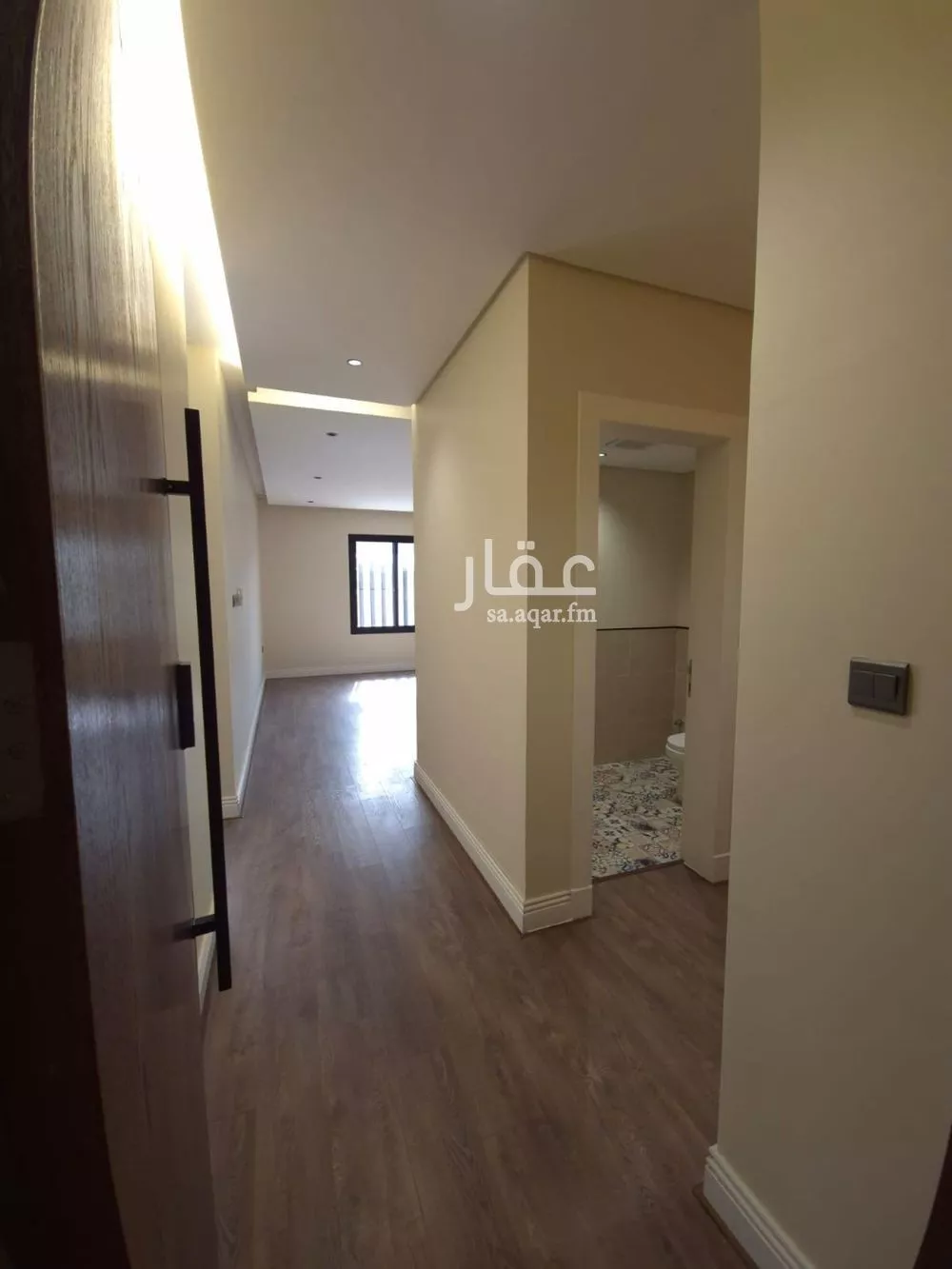 شقة 3 غرف في الملقا 18