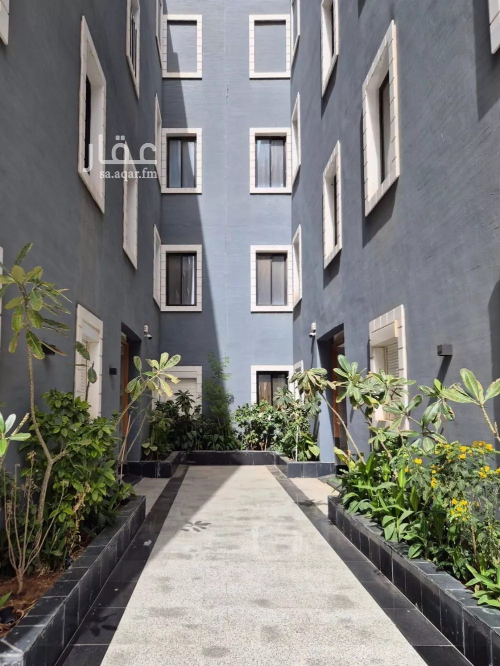 شقة 3 غرف في الملقا 19