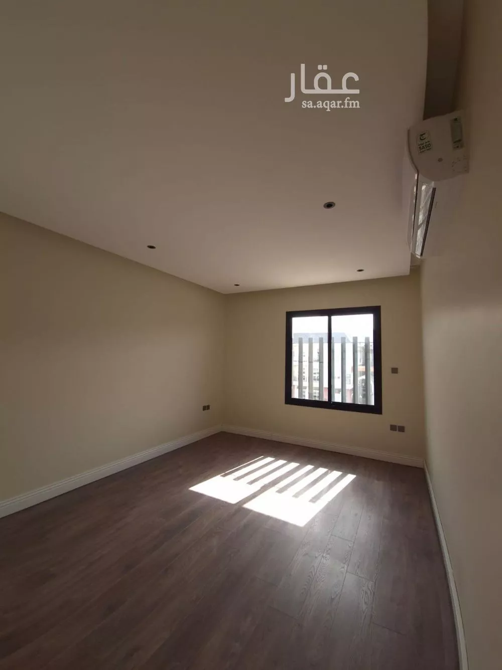 شقة 3 غرف في الملقا 3