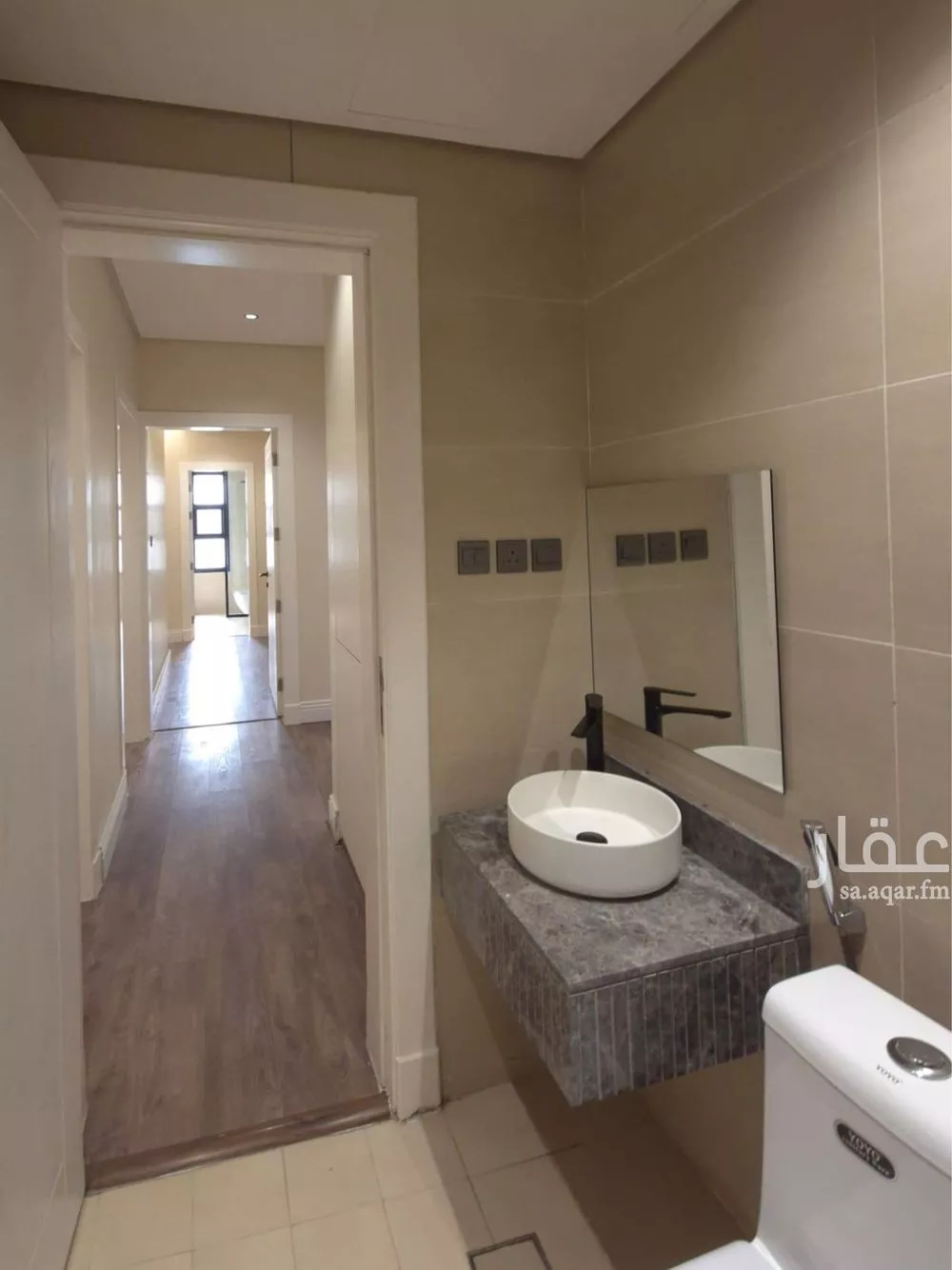 شقة 3 غرف في الملقا 8