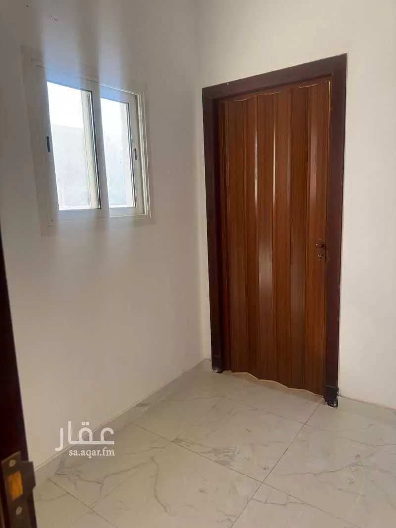 فيلا 6 غرف في الأمانة 10