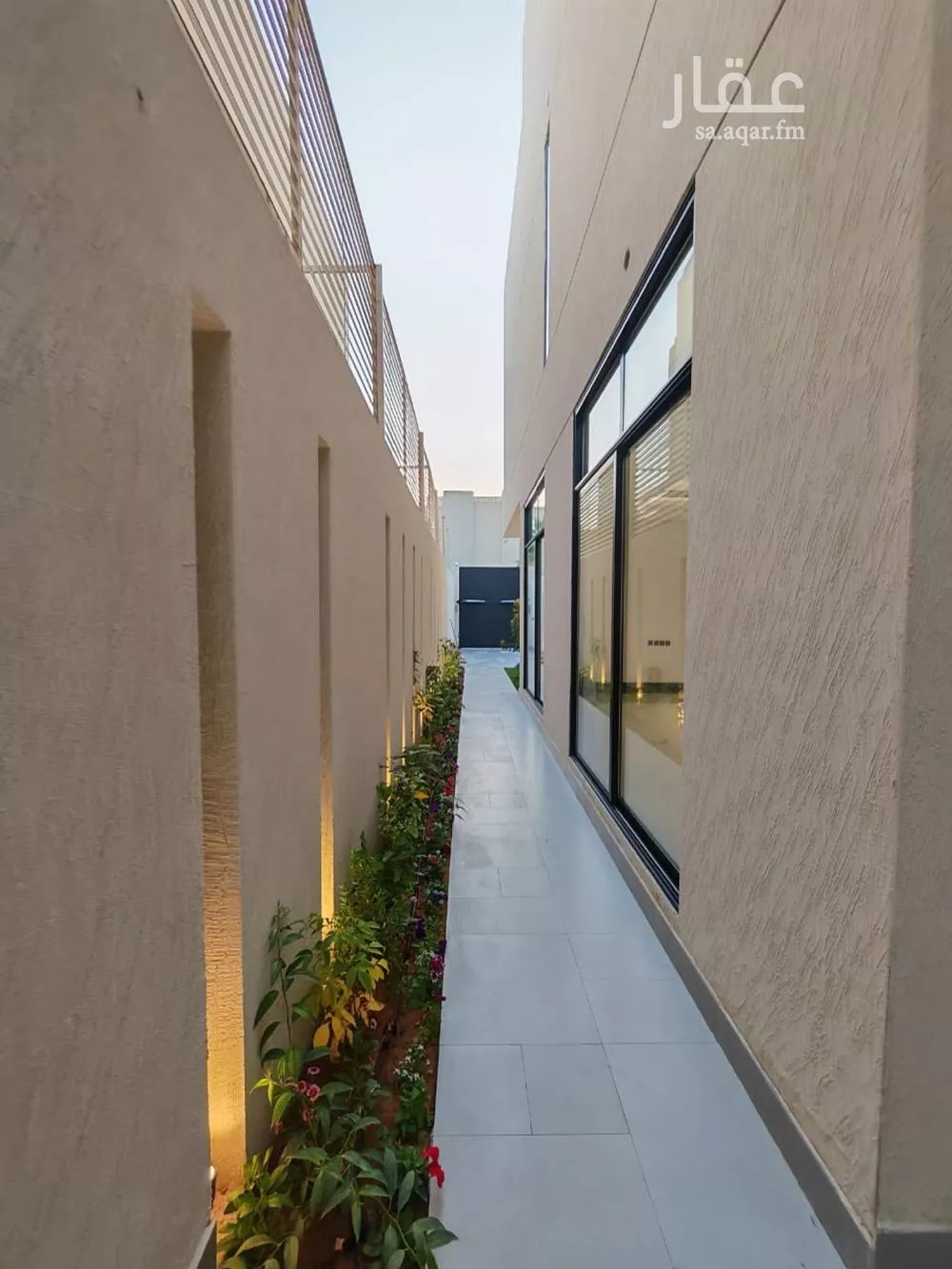 فيلا 7 غرف في الياسمين 2