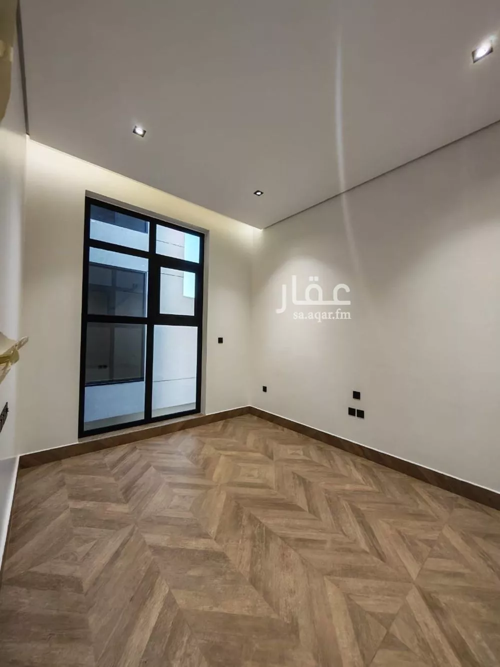 فيلا 7 غرف في الياسمين 5