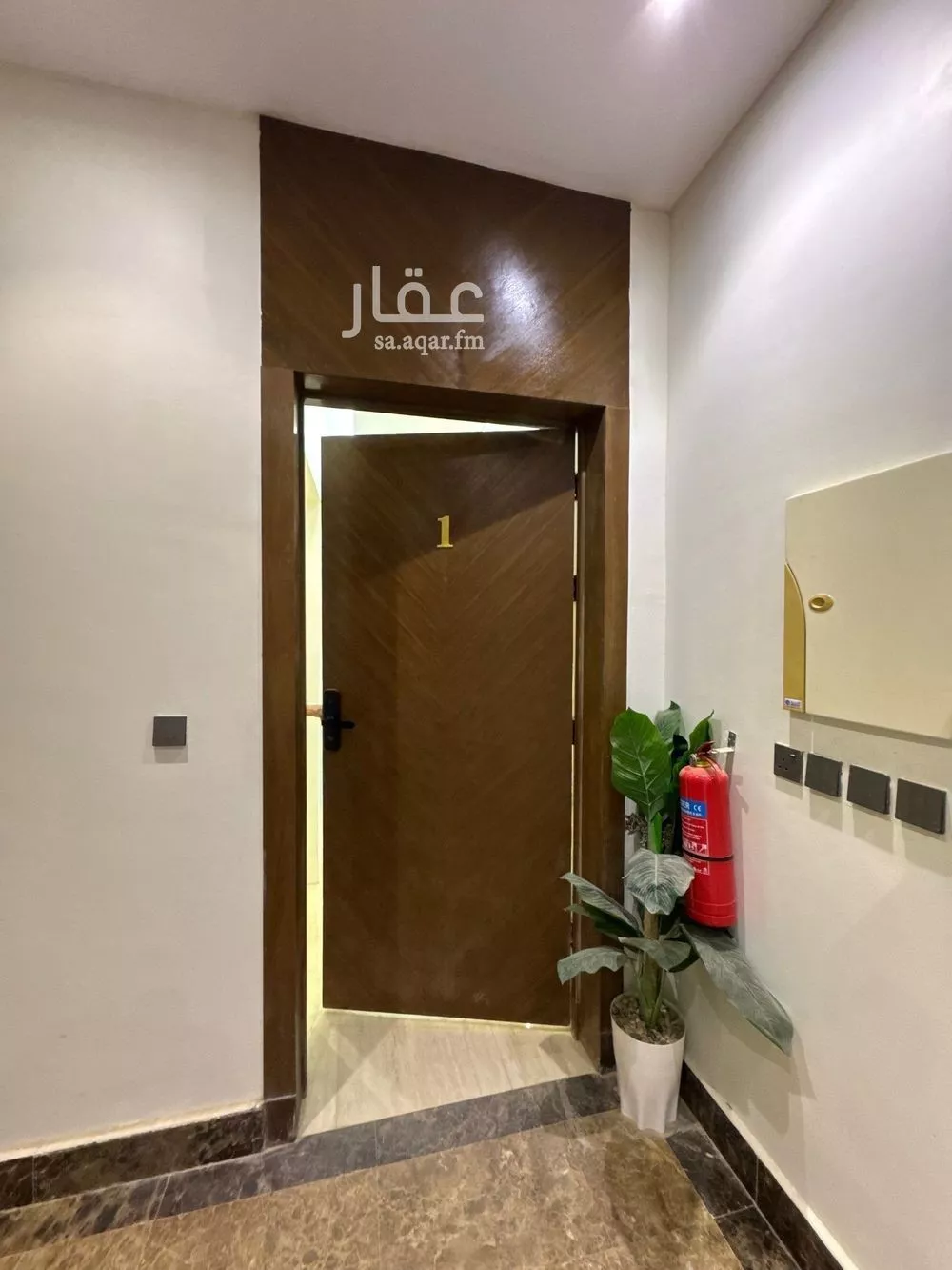 شقة 3 غرف في المهدية 5