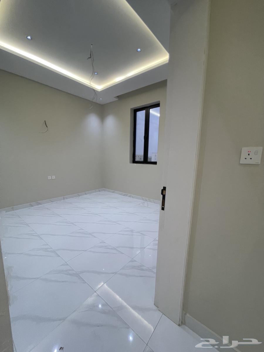 6 bedroom apartment in Al Khalidiyyah 5